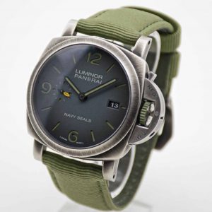 Panerai Luminor Marina Navy Seals PAM01412 44 mm Limited Edition Garantie bis 2031