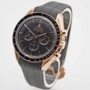 Omega Speedmaster Professional Moonwatch 18 kt Sedna Gold Roségold aus 2024