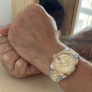 Rolex Sky-Dweller Jubilée Fullset aus 2026